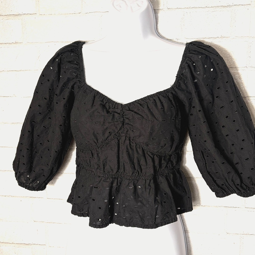 Black Eyelet Milkmaid Puff Sleeve Crop Top XS Peplum Cottage Coquette Ren Fair
